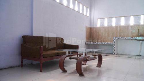 the karos residence mitra reddoorz