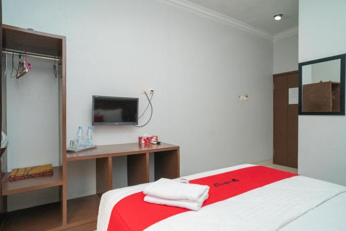 reddoorz syariah near tugu dodol kandangan