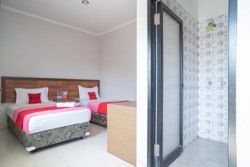 reddoorz syariah near tugu dodol kandangan