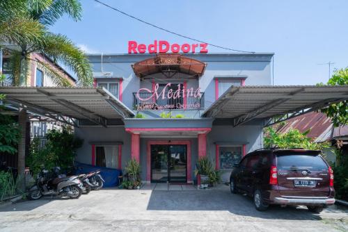 reddoorz syariah near tugu dodol kandangan