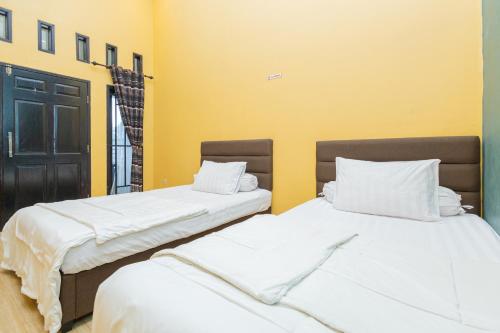 boss residence serang mitra reddoorz