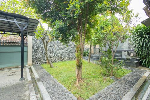 boss residence serang mitra reddoorz