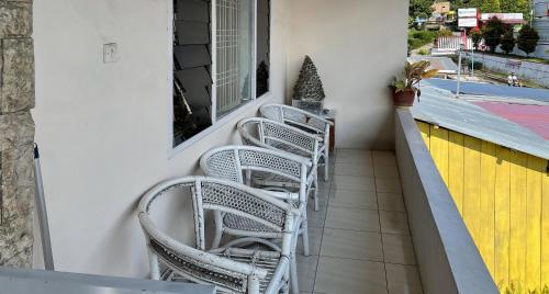 valencia homestay redpartner
