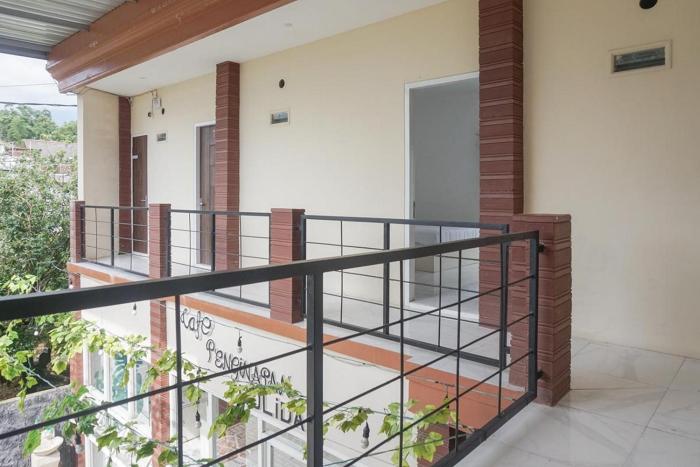 reddoorz syariah raya punten batu