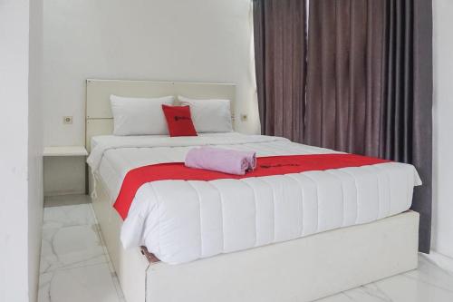 Reddoorz Syariah @ Raya Punten Batu,,2 star