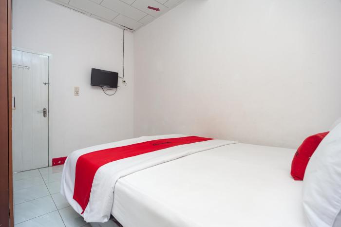 reddoorz syariah near tugu juang jambi 3