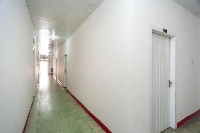 reddoorz syariah near tugu juang jambi 3