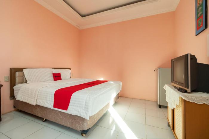 reddoorz near silangit international airport