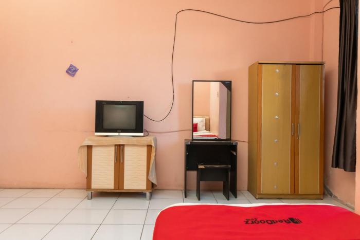reddoorz near silangit international airport