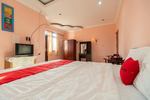 reddoorz near silangit international airport