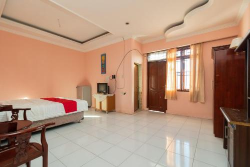 reddoorz near silangit international airport