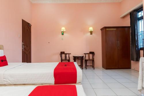 reddoorz near silangit international airport