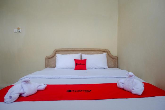 reddoorz syariah near terminal mendolo wonosobo 2