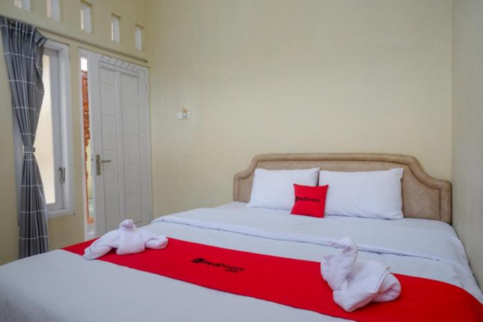 reddoorz syariah near terminal mendolo wonosobo 2