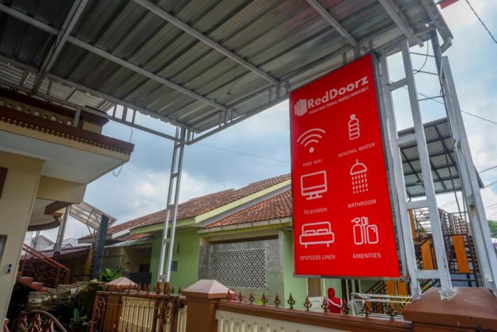 reddoorz syariah near terminal mendolo wonosobo 2