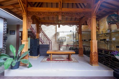 reddoorz syariah near terminal mendolo wonosobo 2