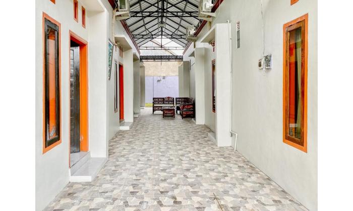 griya asri syariah mitra reddoorz
