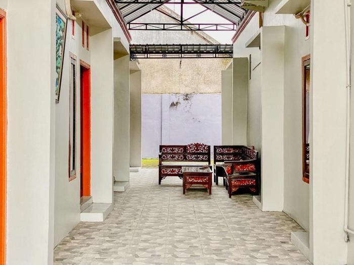 griya asri syariah mitra reddoorz