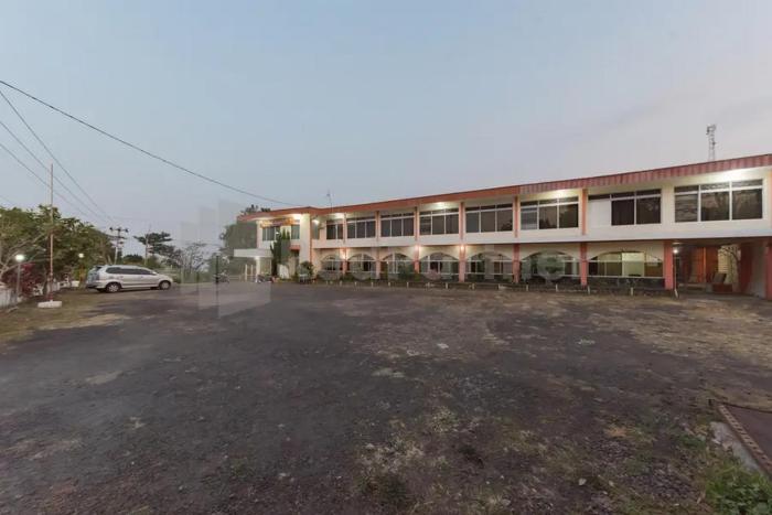 hotel new linggarjati mitra reddoorz