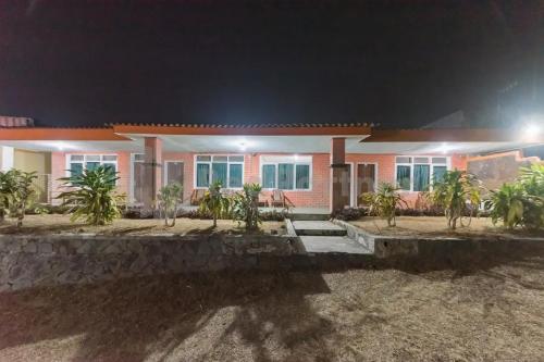hotel new linggarjati mitra reddoorz