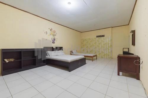 hotel new linggarjati mitra reddoorz