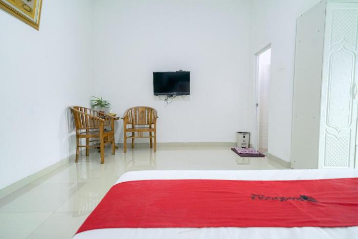 reddoorz syariah near rs awal bros batam