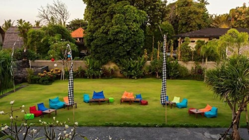 kubu cempaka seminyak hotel