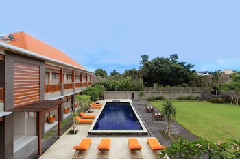 kubu cempaka seminyak hotel