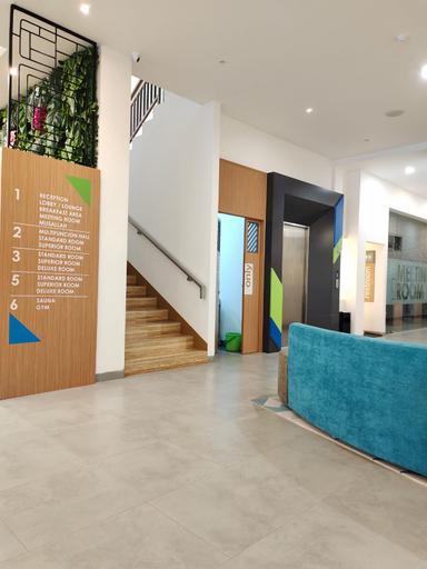 Hotel Premier Makassar,,3 star