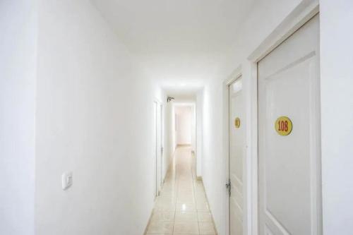 reddoorz near mall ratu indah 3