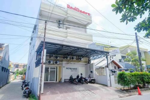 reddoorz near mall ratu indah 3