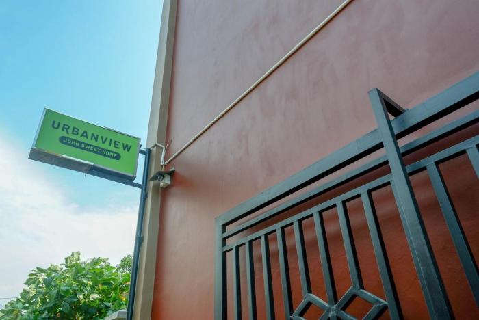 urbanview hotel near alun alun tegal