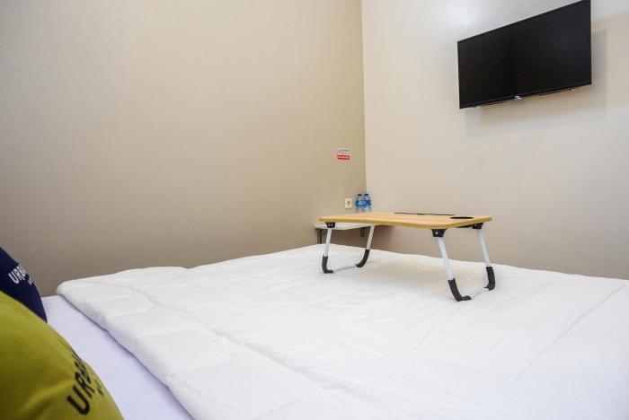 urbanview hotel near alun alun tegal