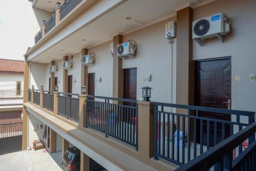 urbanview hotel near alun alun tegal