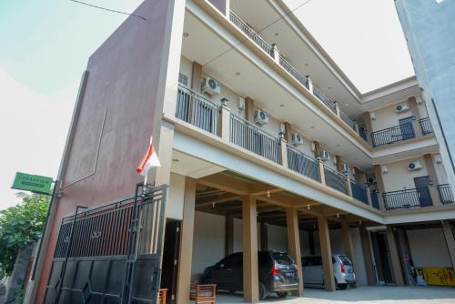 urbanview hotel near alun alun tegal