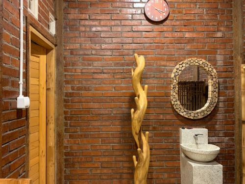 budi bambu homestay yogyakarta bangunjiwo mitra reddoorz