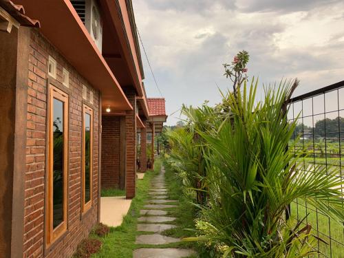 budi bambu homestay yogyakarta bangunjiwo mitra reddoorz