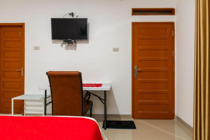 reddoorz aldos villa silangit