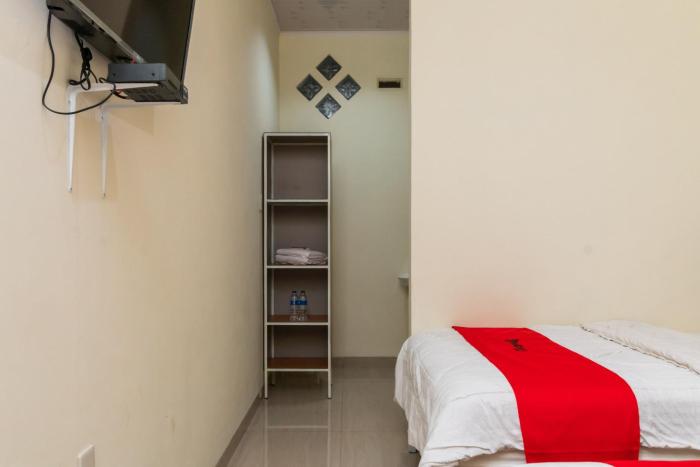 reddoorz aldos villa silangit