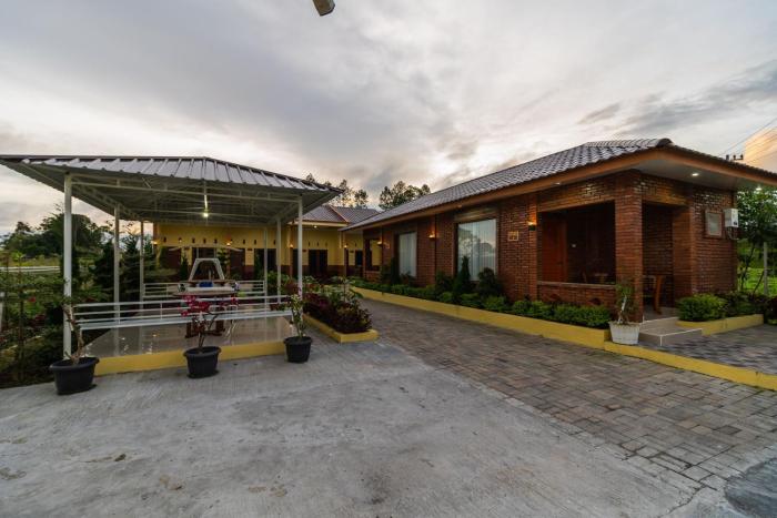 reddoorz aldos villa silangit
