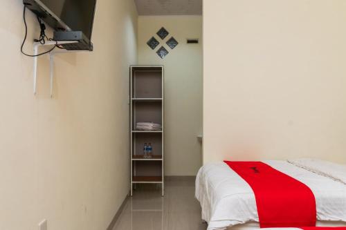 reddoorz aldos villa silangit