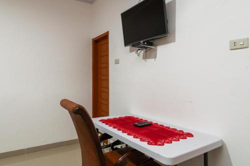 reddoorz aldos villa silangit