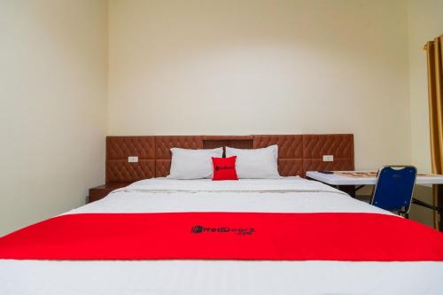 reddoorz aldos villa silangit