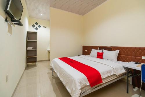 reddoorz aldos villa silangit