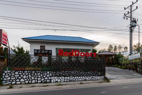 reddoorz aldos villa silangit