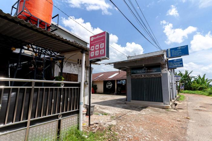 reddoorz jalan sidomuncul 2 jambi