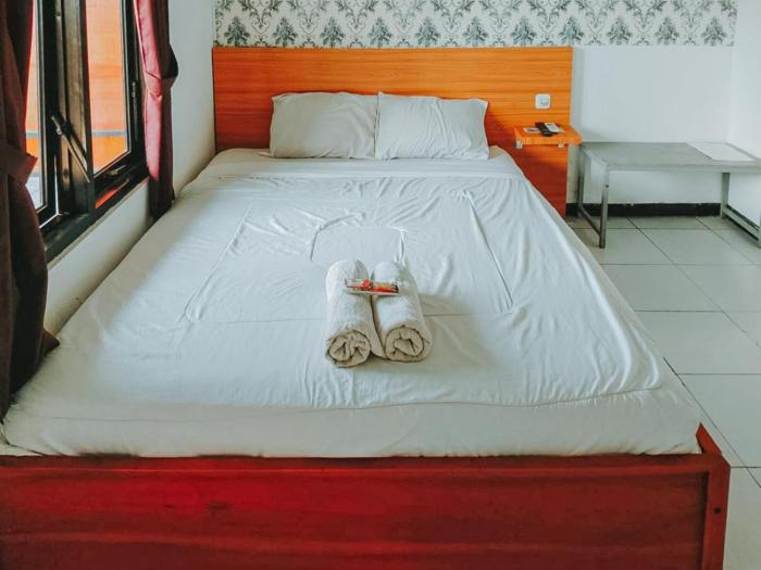 de luck homestay near alun alun sidoarjo