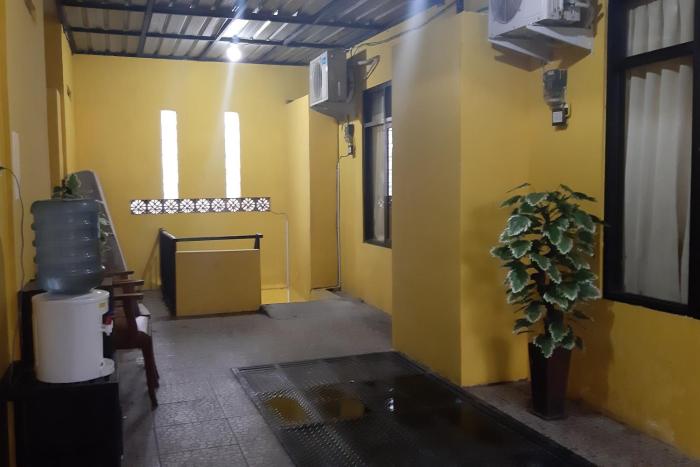 de luck homestay near alun alun sidoarjo