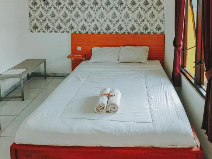 de luck homestay near alun alun sidoarjo