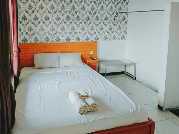 de luck homestay near alun alun sidoarjo